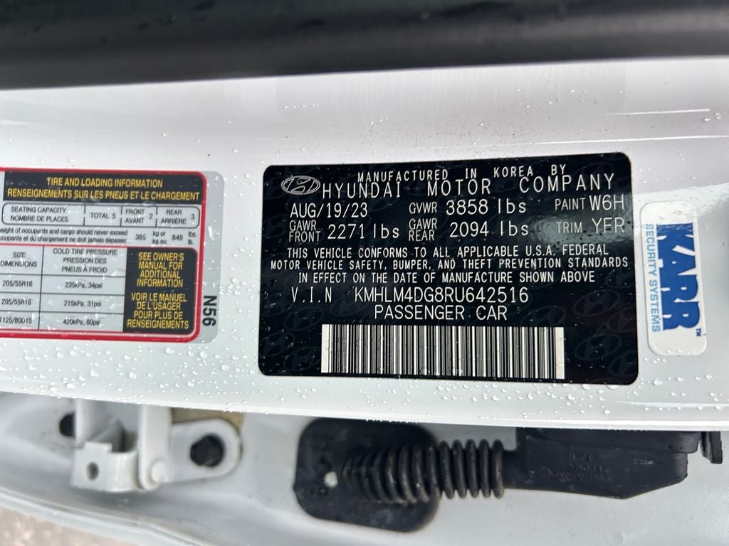 2024 Hyundai ELANTRA SEL