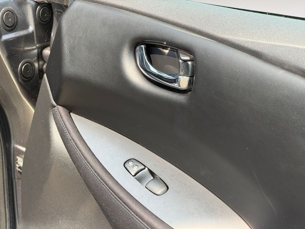 2019 Nissan Leaf S