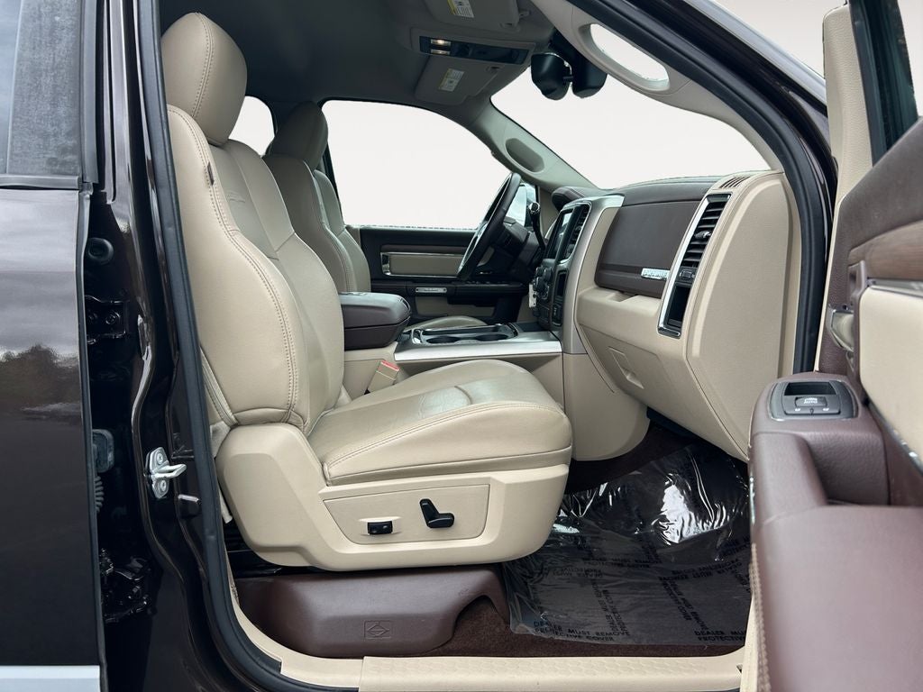 2016 RAM 3500 Laramie LOW MILES!