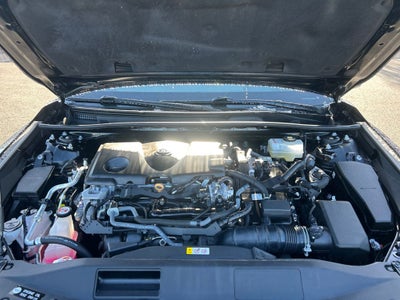 2022 Toyota Camry Hybrid SE