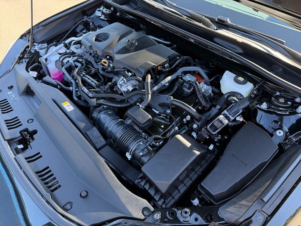 2025 Toyota Camry XLE Hybrid AWD