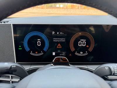 2025 Hyundai SANTA FE HYBRID SEL