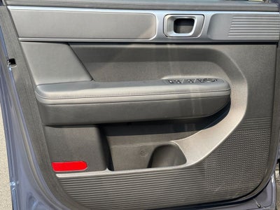 2025 Hyundai SANTA FE HYBRID SEL