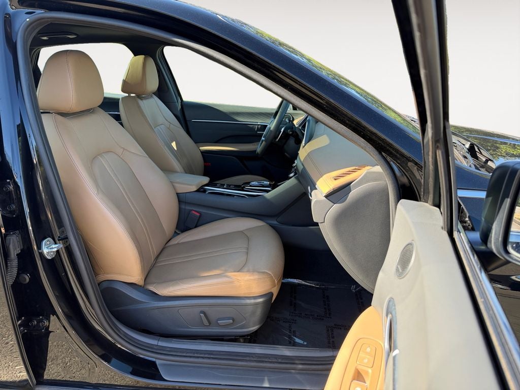 2021 Hyundai SONATA Limited