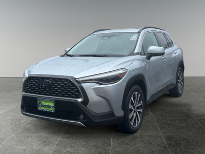 2024 Toyota Corolla Cross XLE