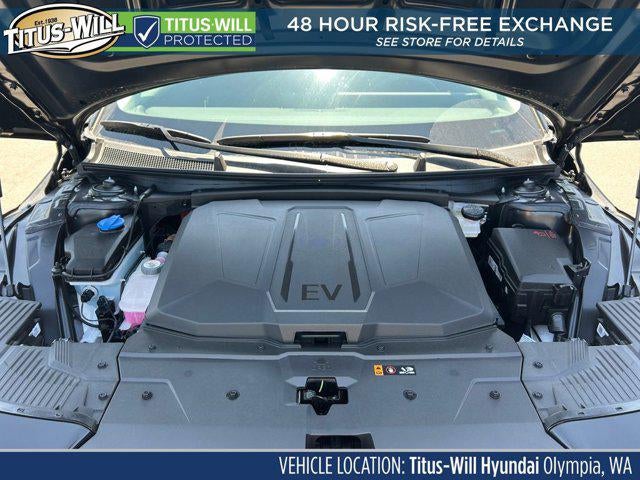 2025 Hyundai IONIQ 5 SE