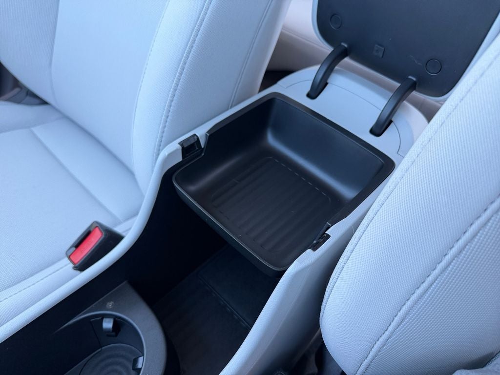 2025 Hyundai KONA SE