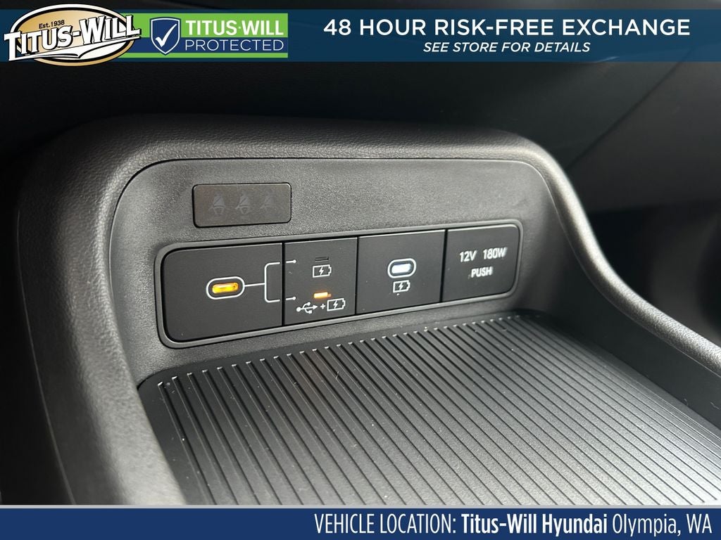 2026 Hyundai KONA SE