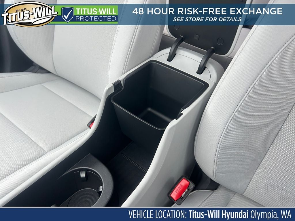 2026 Hyundai KONA SE