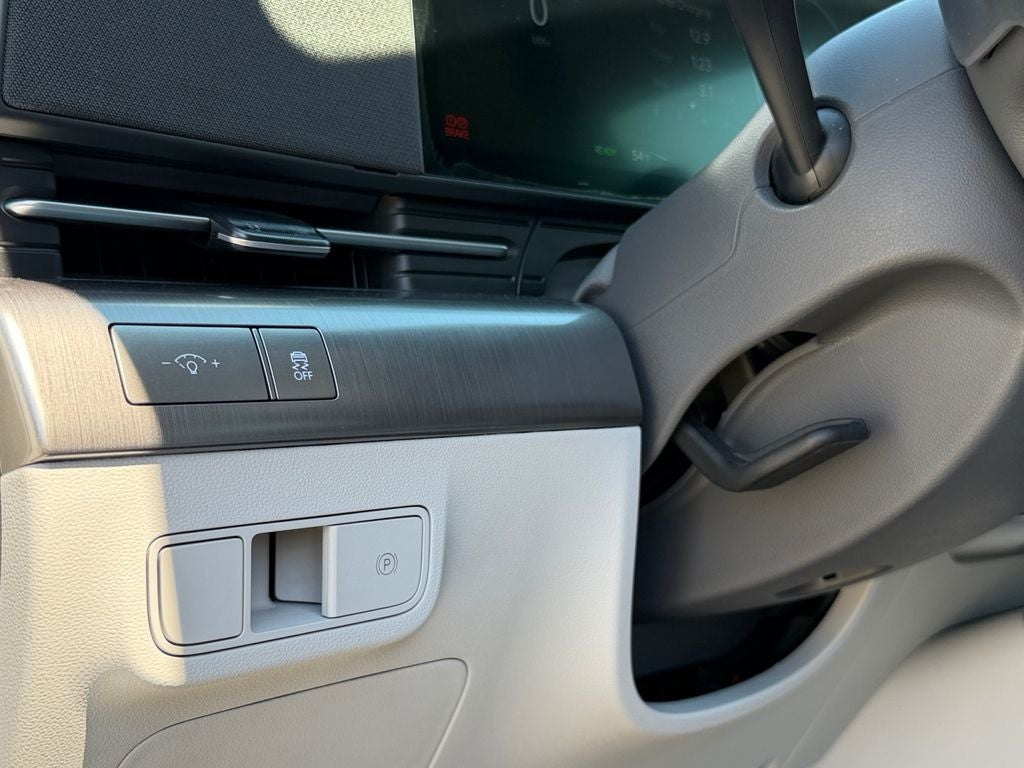 2025 Hyundai KONA ELECTRIC SE