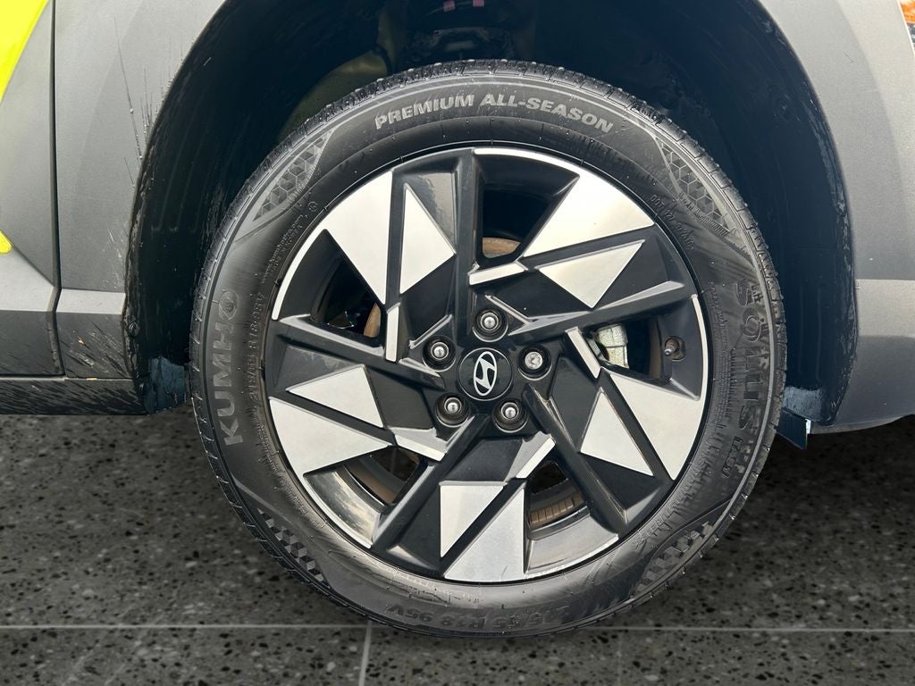 2024 Hyundai KONA SEL