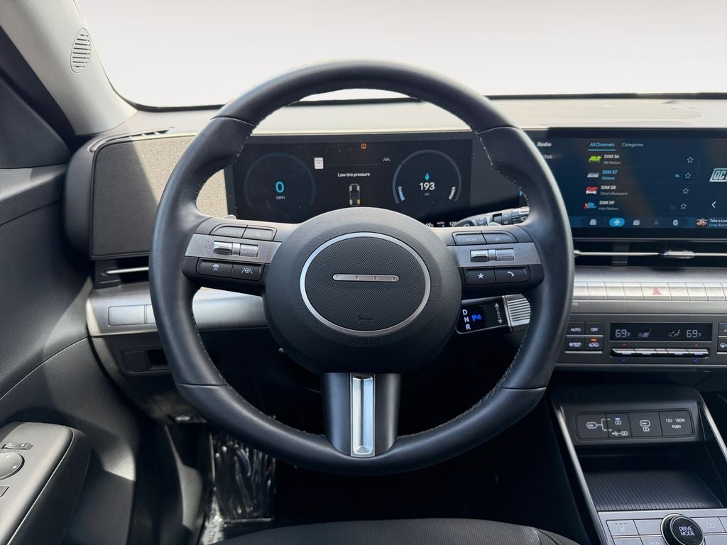2024 Hyundai KONA ELECTRIC SEL