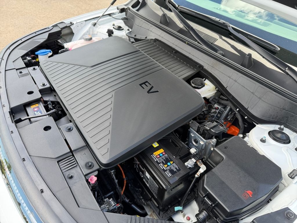 2024 Hyundai KONA ELECTRIC SEL