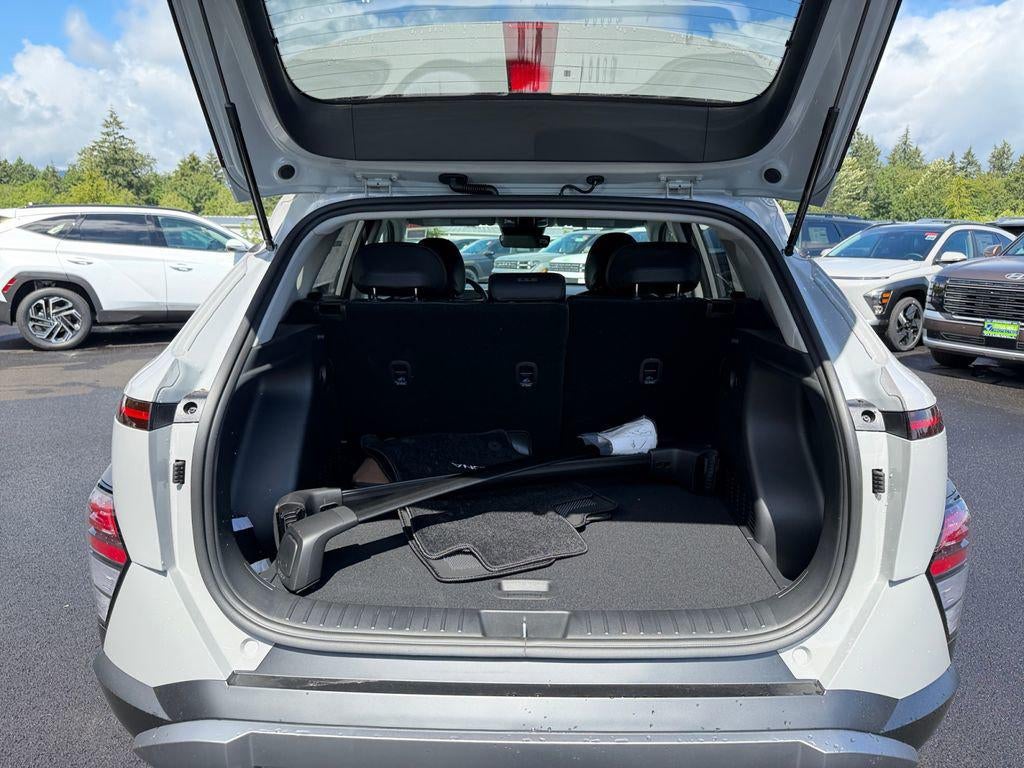2026 Hyundai KONA SEL Premium FWD