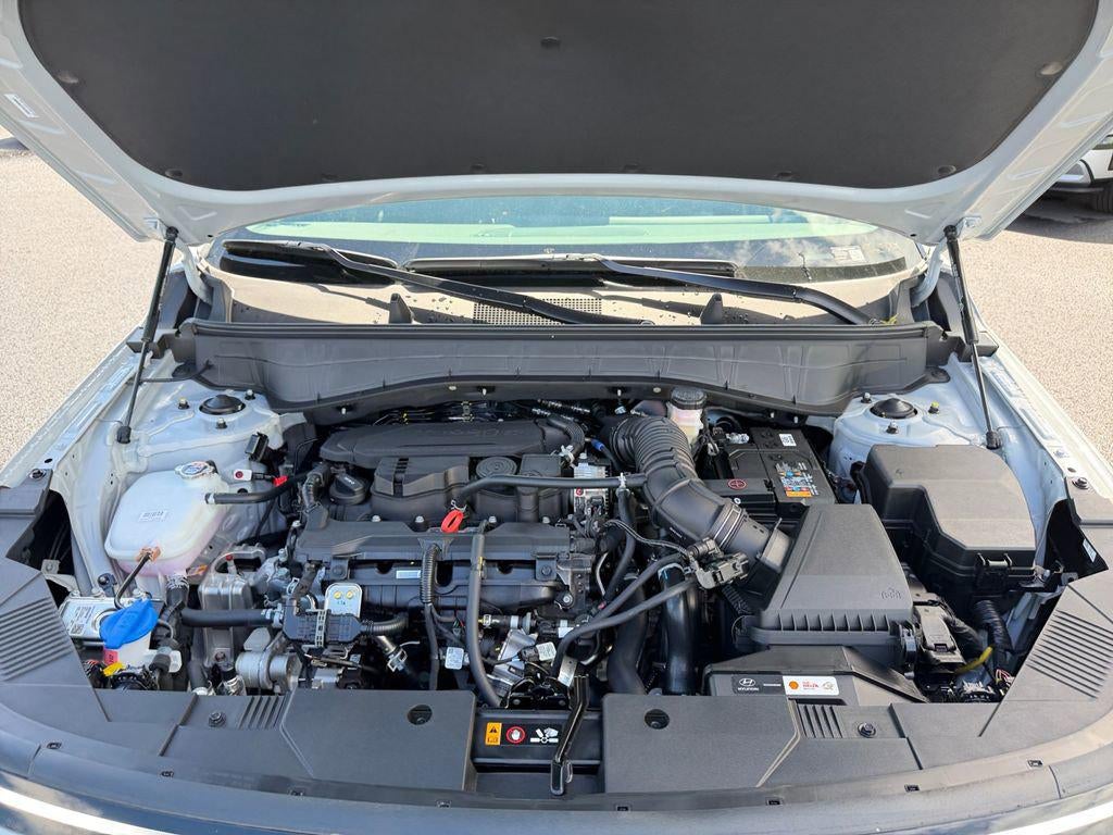2026 Hyundai KONA SEL Premium FWD