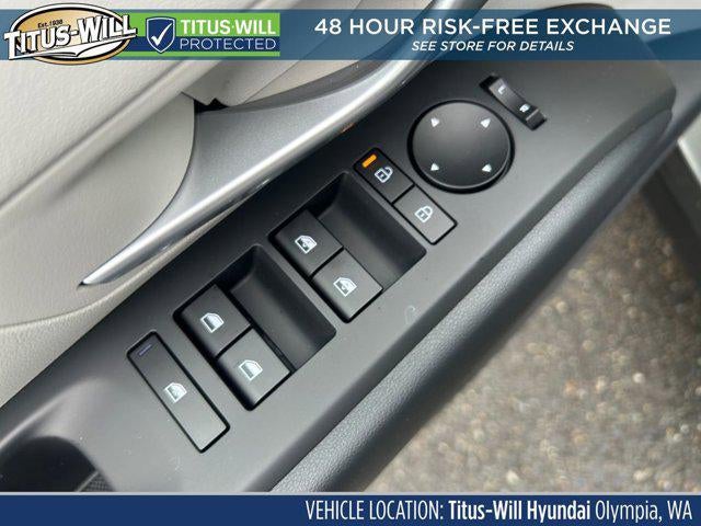 2026 Hyundai TUCSON HYBRID SEL AWD
