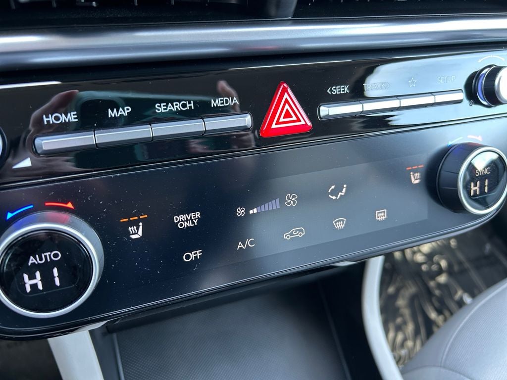 2025 Hyundai TUCSON PLUG-IN HYBRID SEL