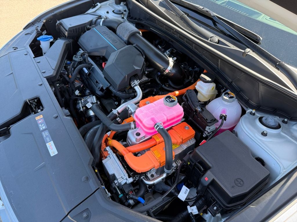 2025 Hyundai TUCSON HYBRID Limited