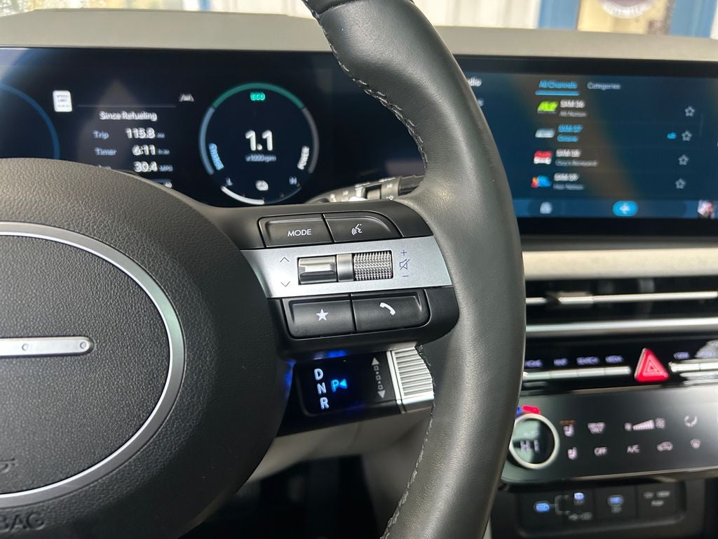 2025 Hyundai TUCSON HYBRID Limited