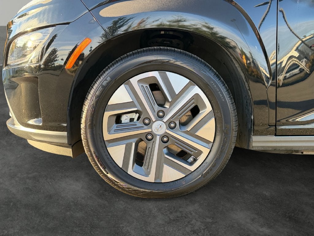 2023 Hyundai KONA ELECTRIC SE