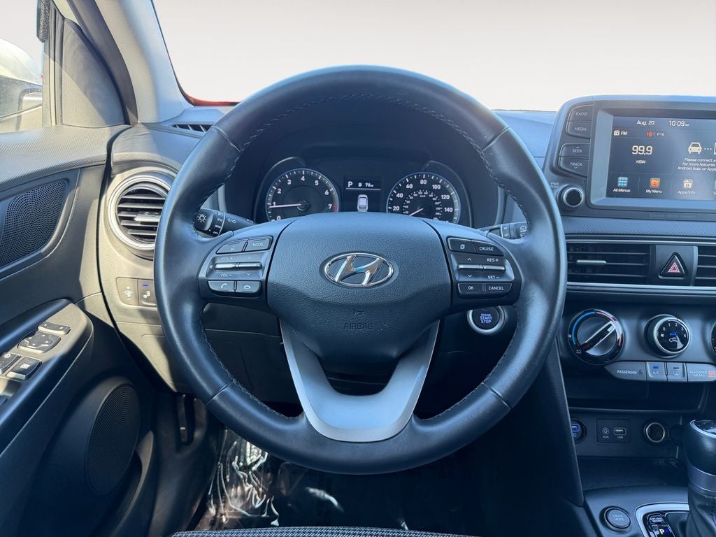 2021 Hyundai KONA SEL