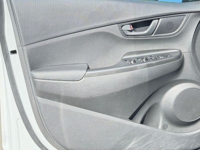 2021 Hyundai KONA SEL