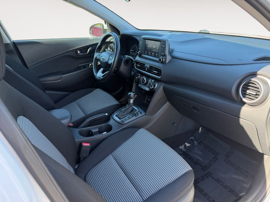 2021 Hyundai KONA SEL