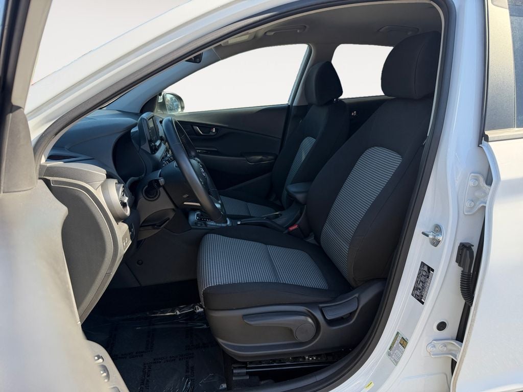 2021 Hyundai KONA SEL