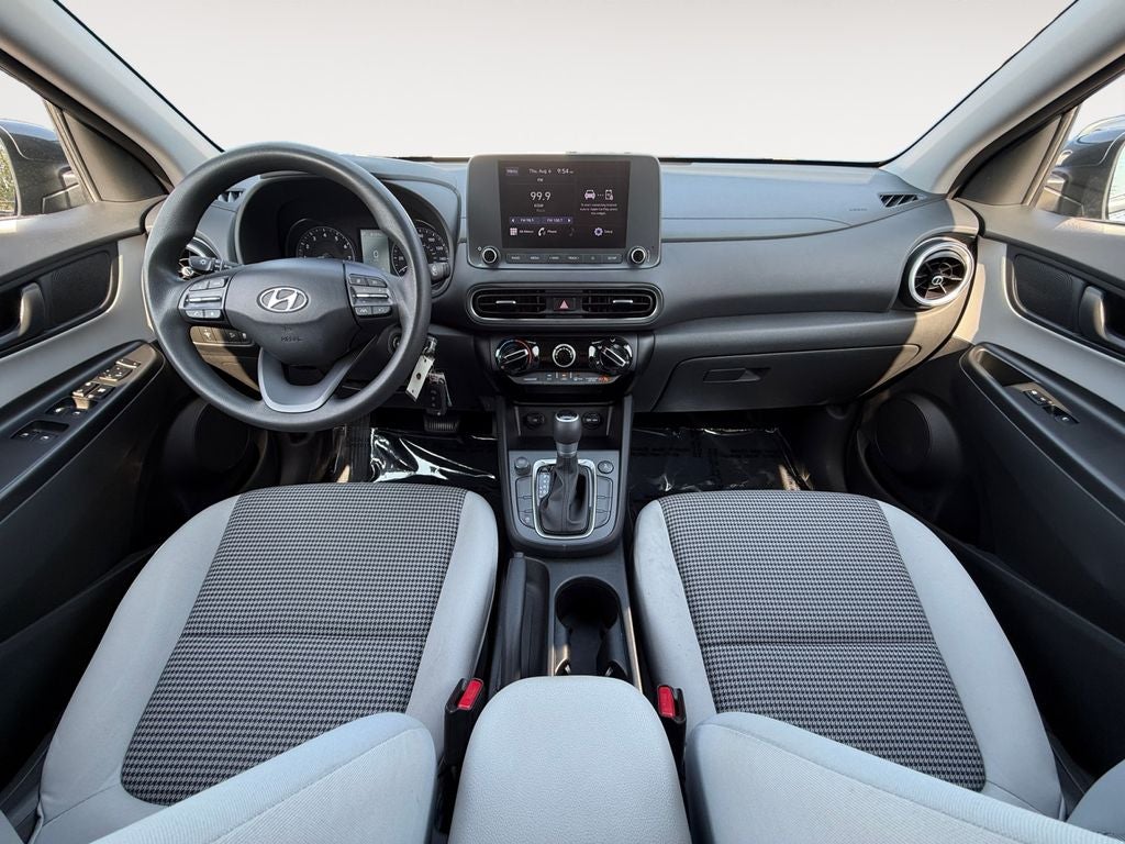2022 Hyundai KONA SE