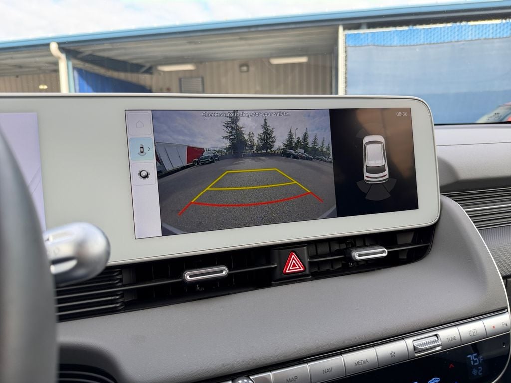 2024 Hyundai IONIQ 5 SEL - Photo 17
