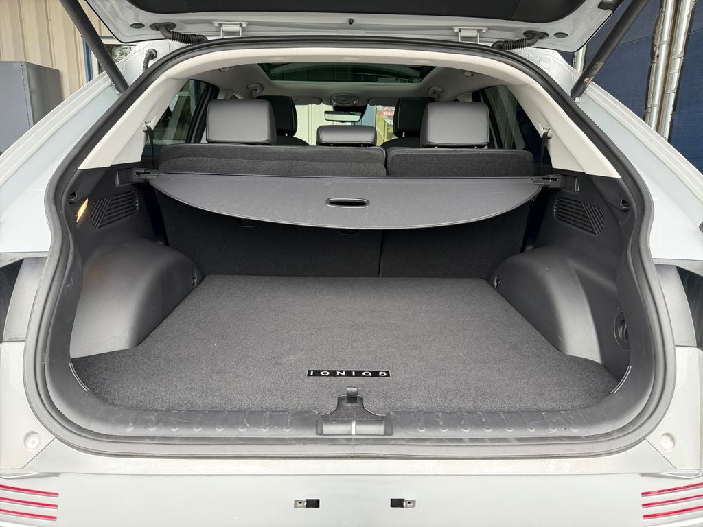 2024 Hyundai IONIQ 5 Limited - Photo 23