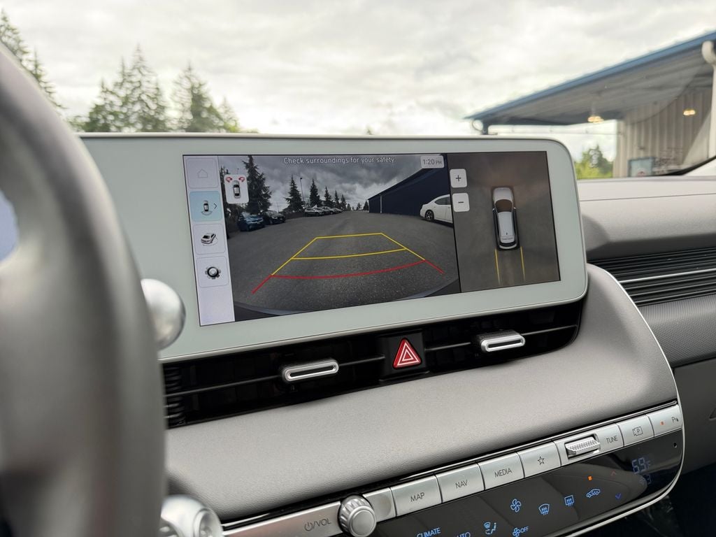 2024 Hyundai IONIQ 5 Limited - Photo 18