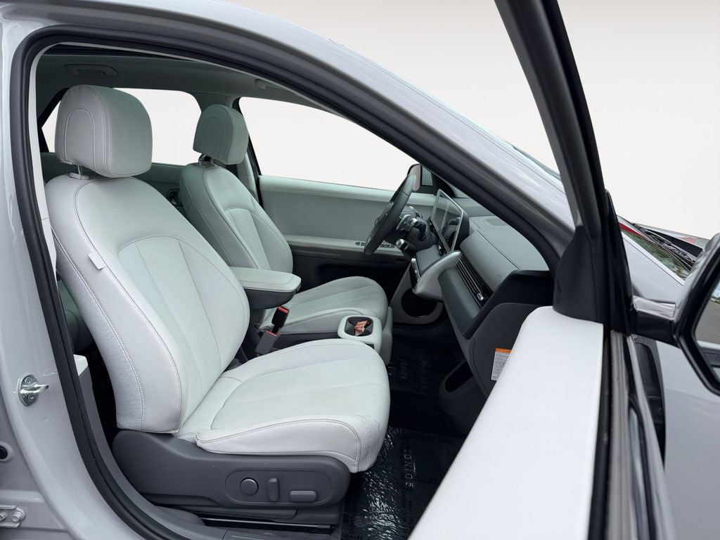 2024 Hyundai IONIQ 5 Limited - Photo 25