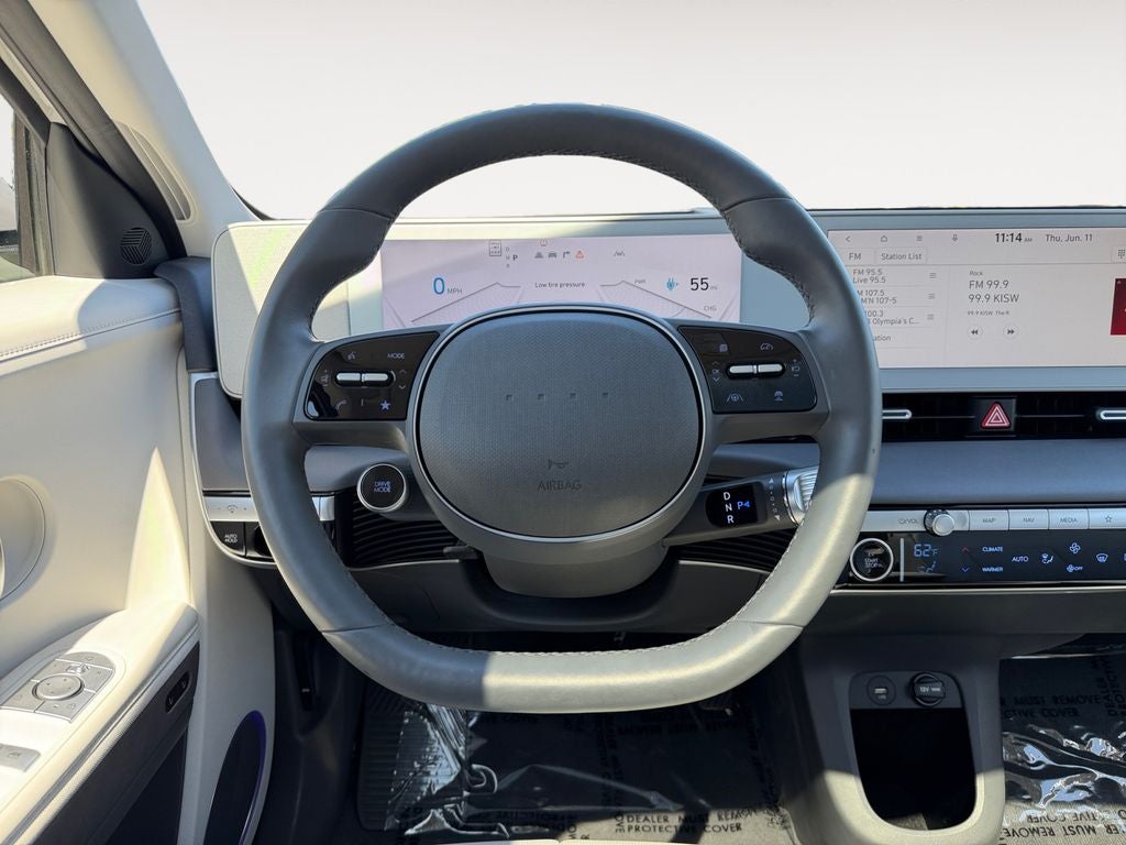 2024 Hyundai IONIQ 5 Limited - Photo 14