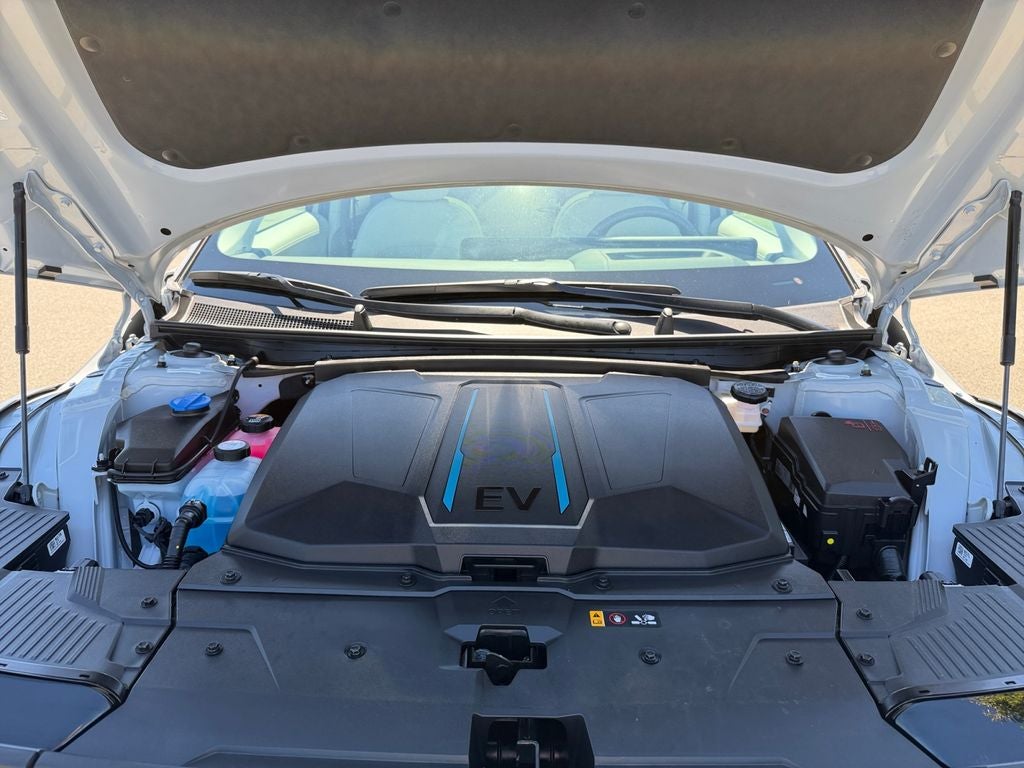 2024 Hyundai IONIQ 5 Limited - Photo 30