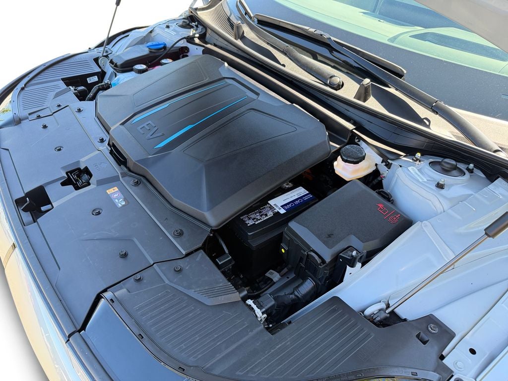 2024 Hyundai IONIQ 5 Limited - Photo 31