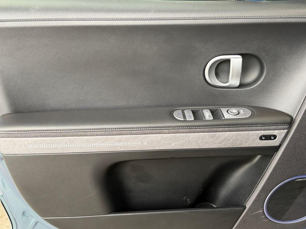 2024 Hyundai IONIQ 5 Limited - Photo 21