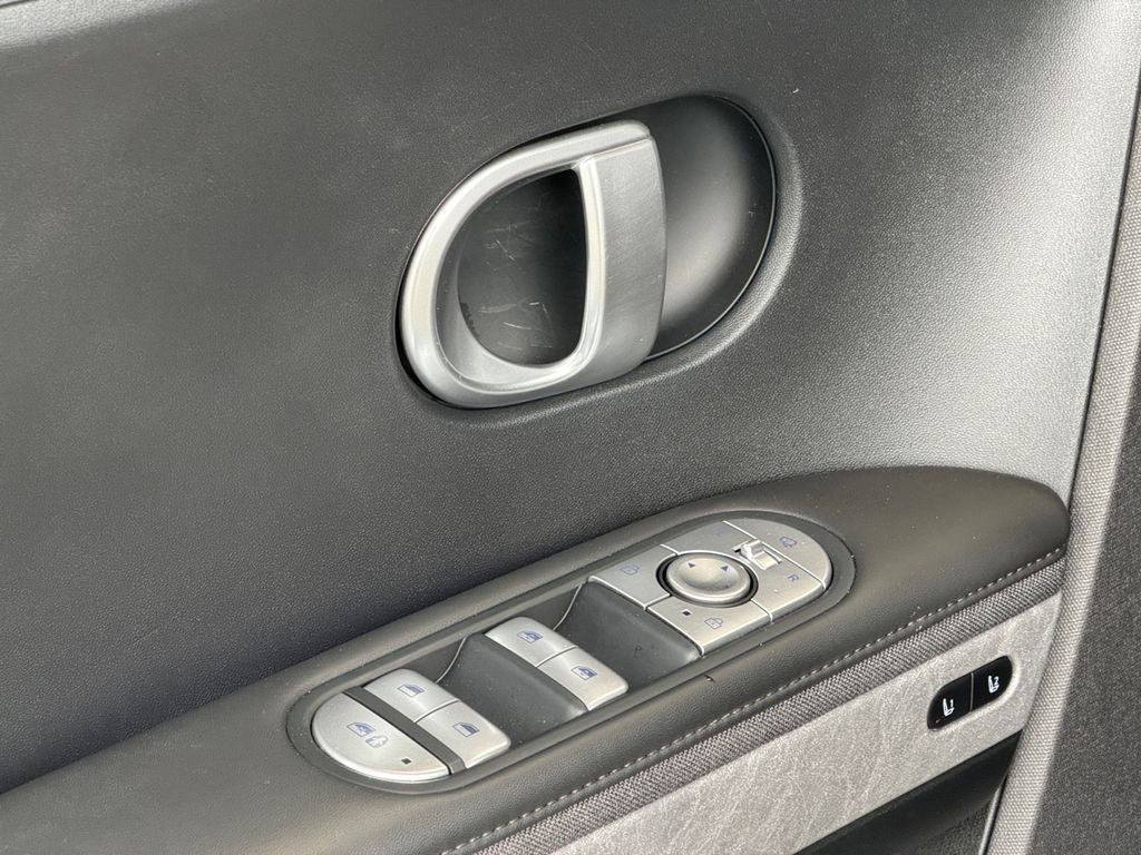 2024 Hyundai IONIQ 5 Limited - Photo 22
