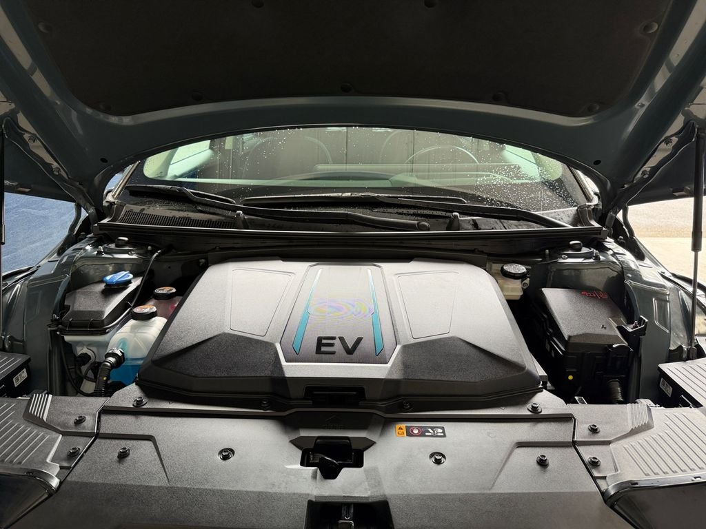 2024 Hyundai IONIQ 5 Limited - Photo 30