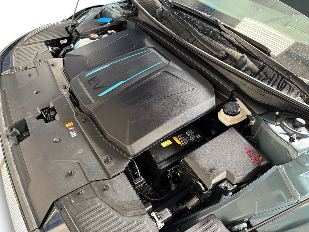 2024 Hyundai IONIQ 5 Limited - Photo 31