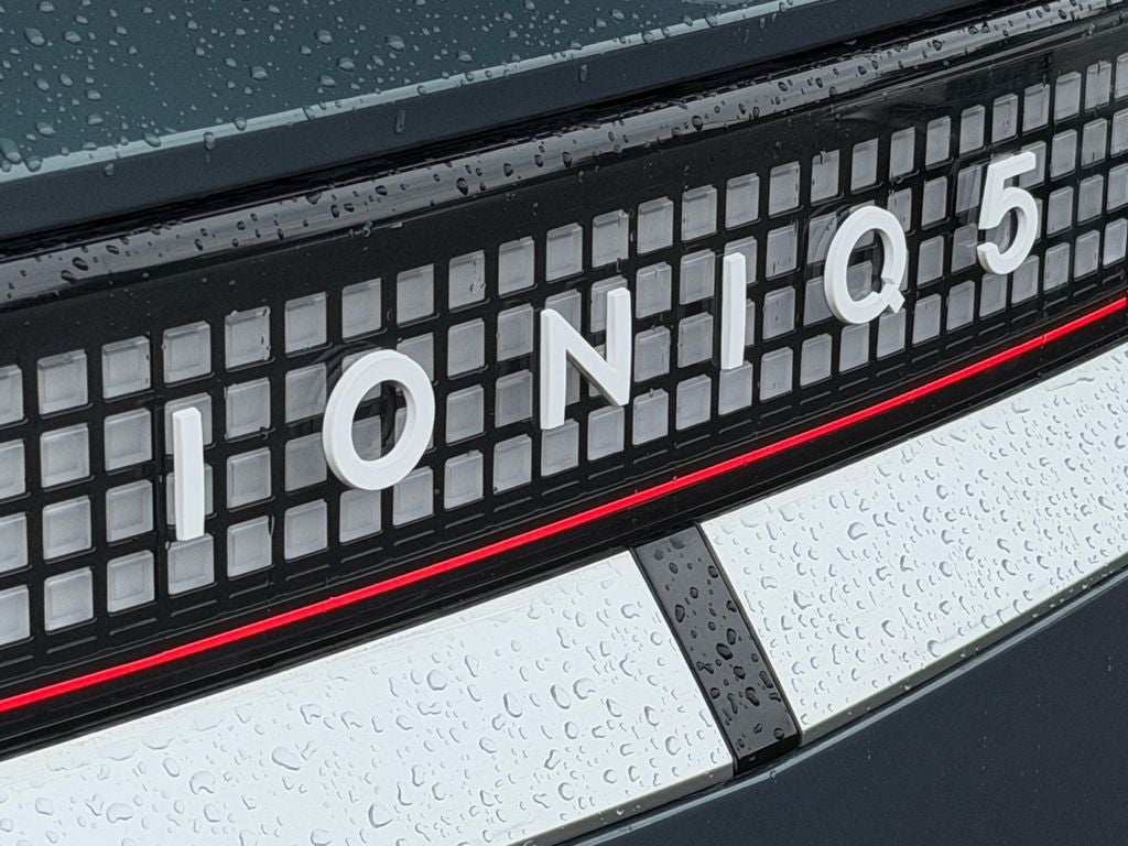2024 Hyundai IONIQ 5 Limited - Photo 35