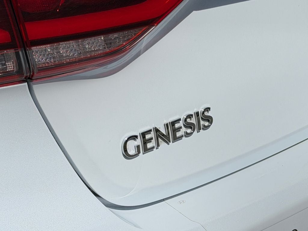 2015 Hyundai GENESIS 3.8