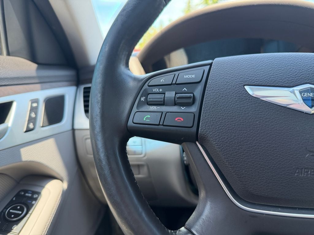 2015 Hyundai GENESIS 3.8