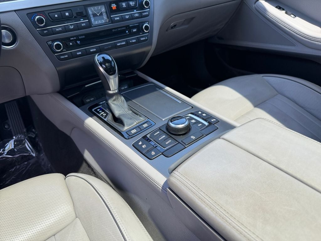 2015 Hyundai GENESIS 3.8