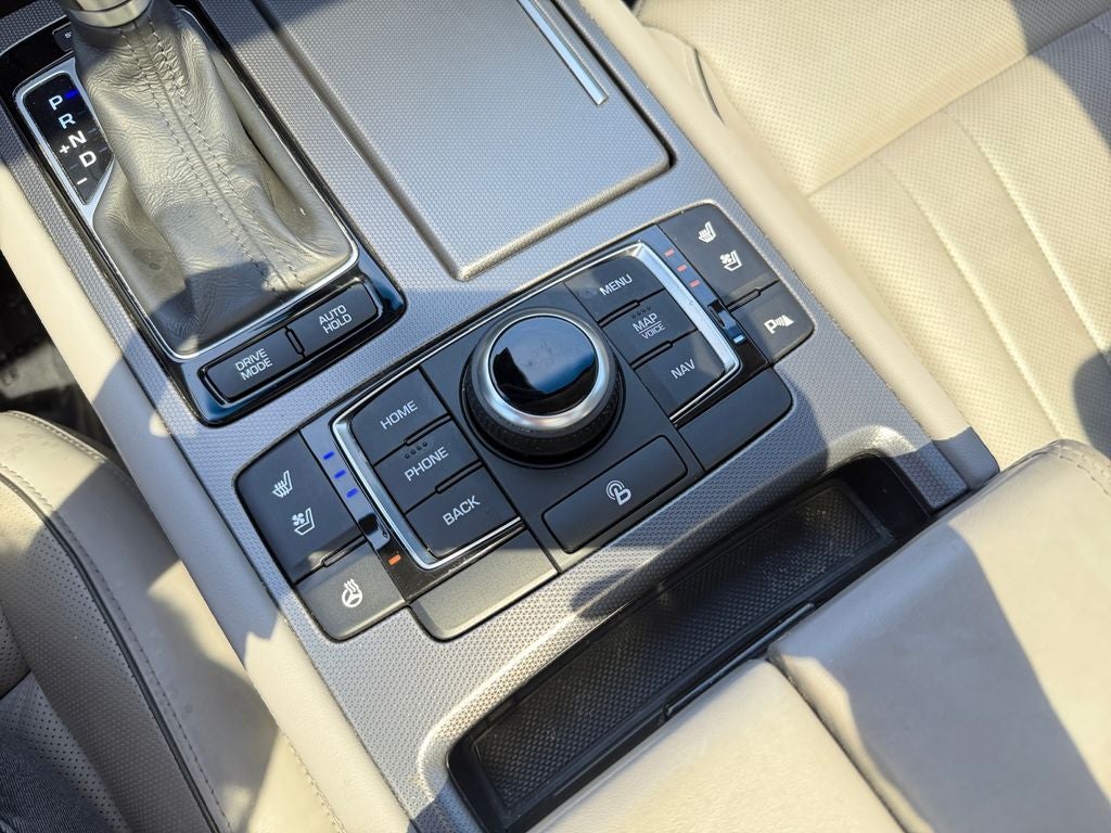 2015 Hyundai GENESIS 3.8