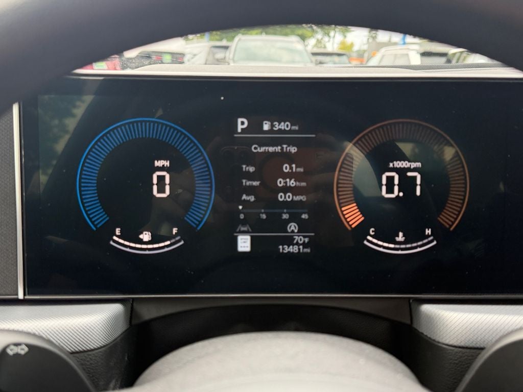 2025 Hyundai SONATA SE