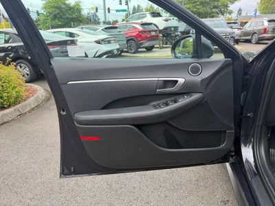 2025 Hyundai SONATA SE