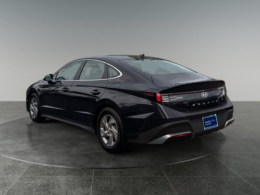 2025 Hyundai SONATA SE
