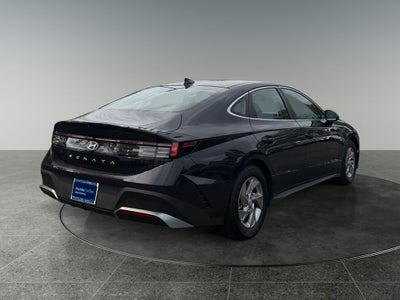 2025 Hyundai SONATA SE