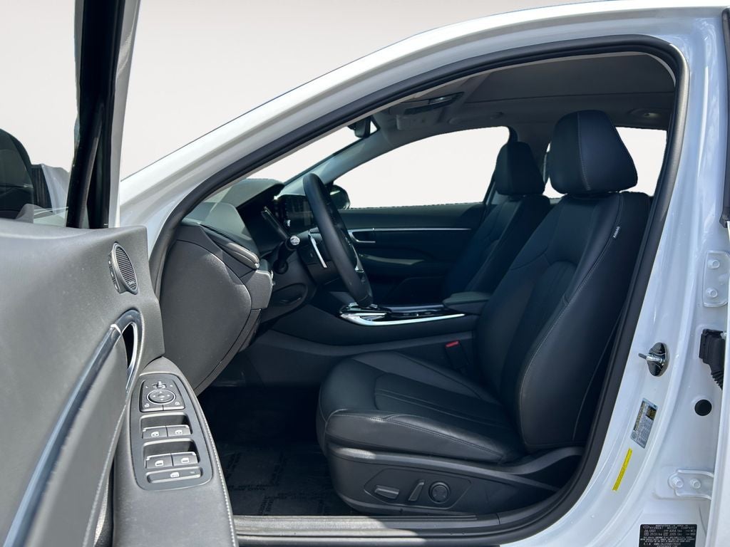 2022 Hyundai SONATA Limited